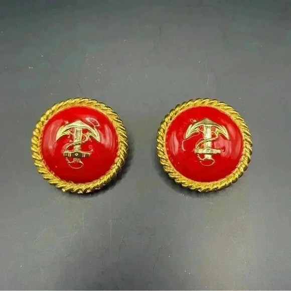 VGT 80's Nautical Anchor Red Enamel Earrings Clip-On Gold-tone Back - Picture 2 of 8